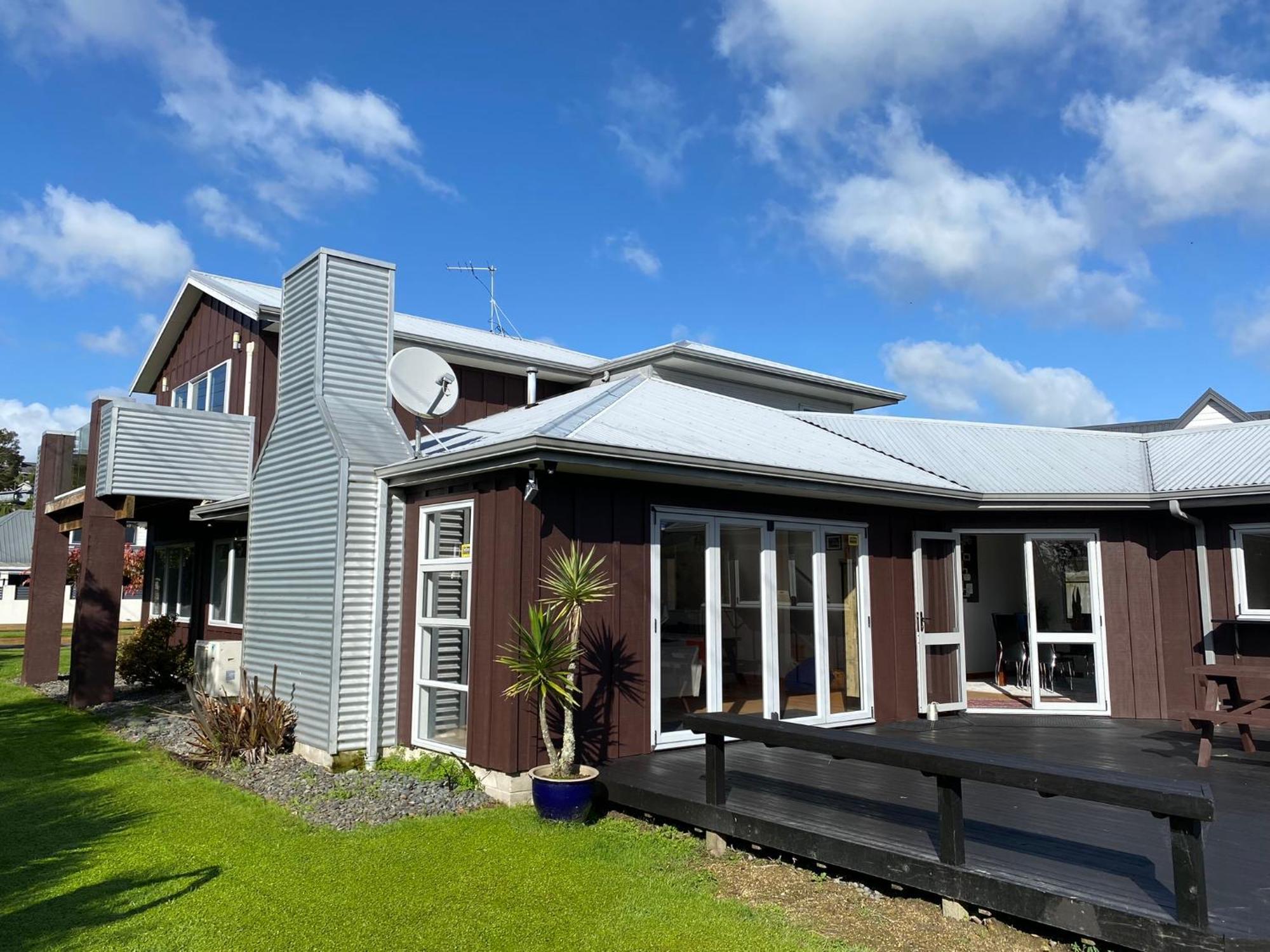 Zodiac Bay Lake Retreat Роторуа Экстерьер фото