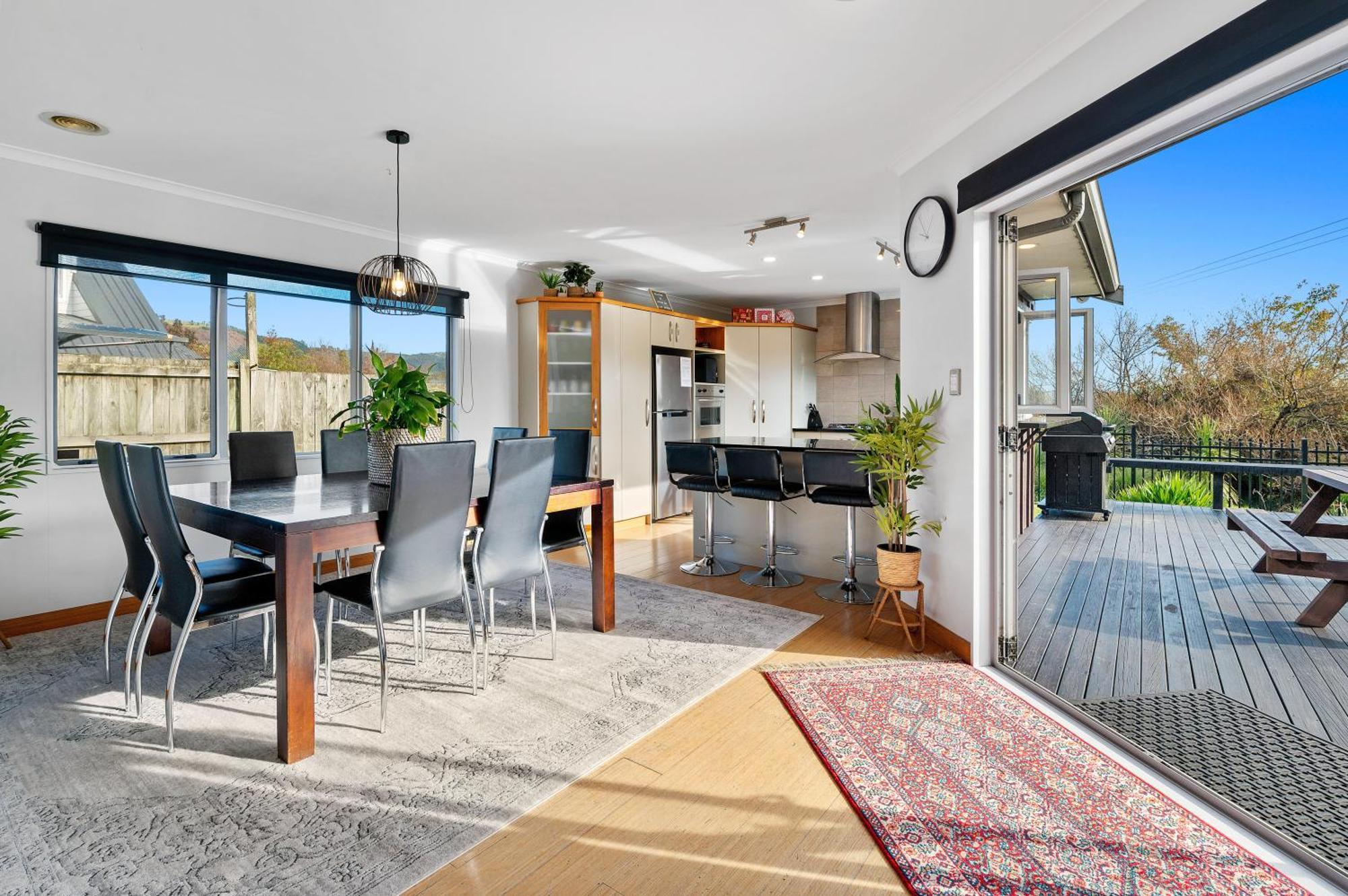 Zodiac Bay Lake Retreat Роторуа Экстерьер фото